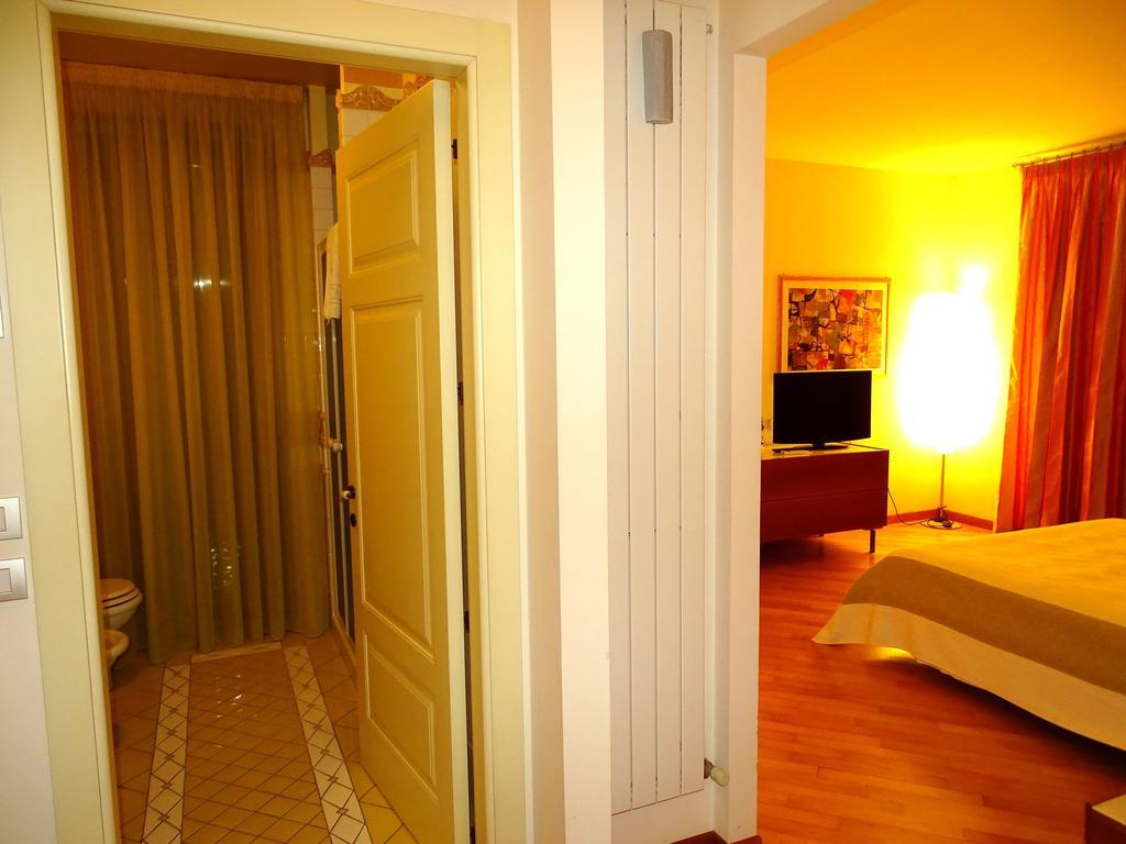 Villa Gioia Rooms Montegranaro Exterior photo